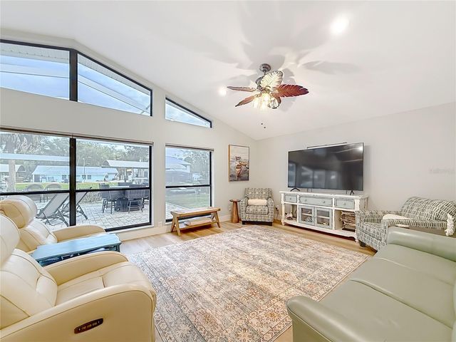 1851 NW 18TH STREET, Crystal River, FL 34428
