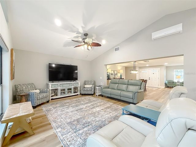 1851 NW 18TH STREET, Crystal River, FL 34428