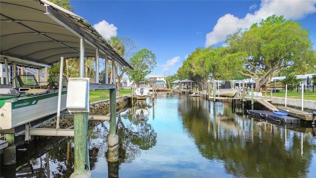 1851 NW 18TH STREET, Crystal River, FL 34428