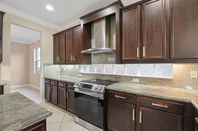 8256 Savara Streams Lane, Boynton Beach, FL 33473