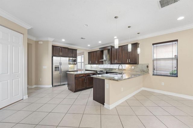 8256 Savara Streams Lane, Boynton Beach, FL 33473