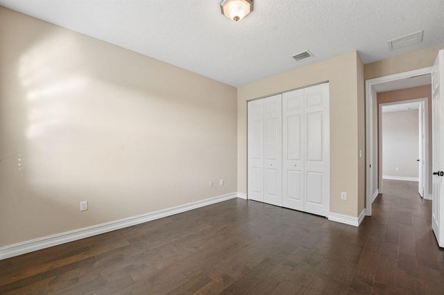 8256 Savara Streams Lane, Boynton Beach, FL 33473