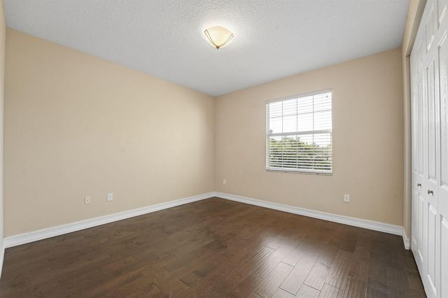 8256 Savara Streams Lane, Boynton Beach, FL 33473