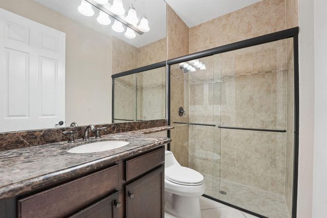 8256 Savara Streams Lane, Boynton Beach, FL 33473