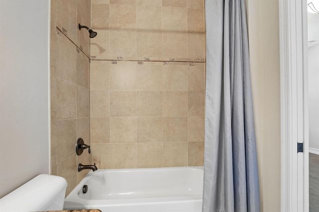 8256 Savara Streams Lane, Boynton Beach, FL 33473