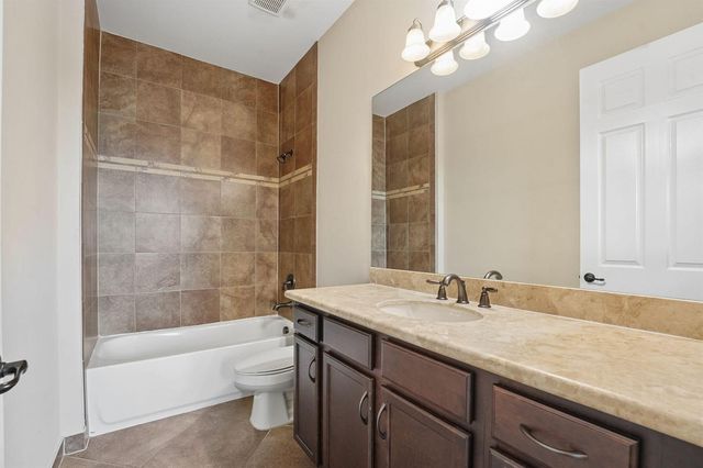 8256 Savara Streams Lane, Boynton Beach, FL 33473