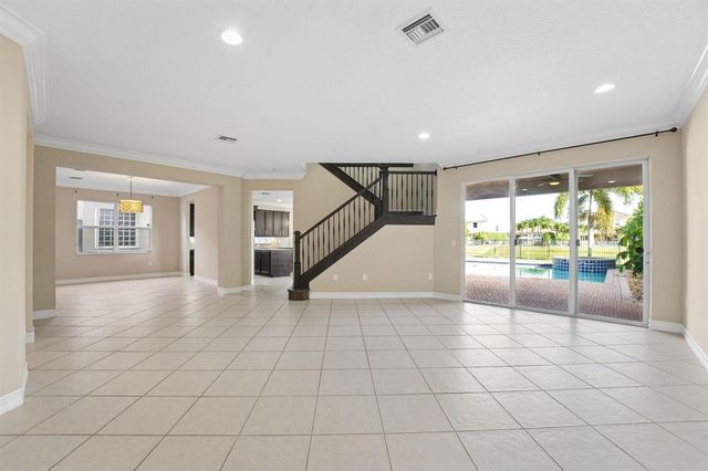 8256 Savara Streams Lane, Boynton Beach, FL 33473