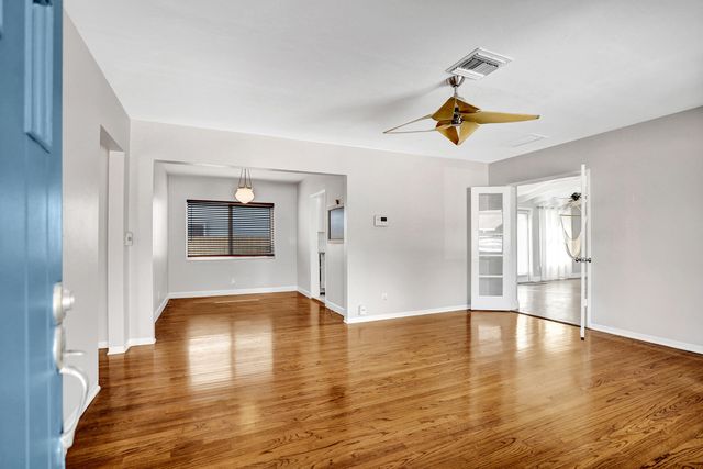 601 N 13th Avenue N, Lake Worth Beach, FL 33460