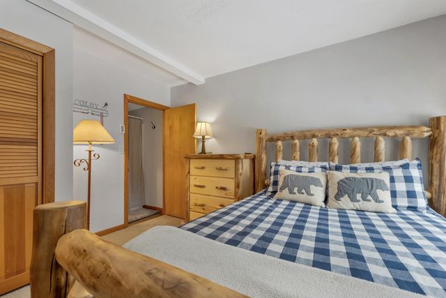 4 Bear Village Road, Bartlett, NH 03812