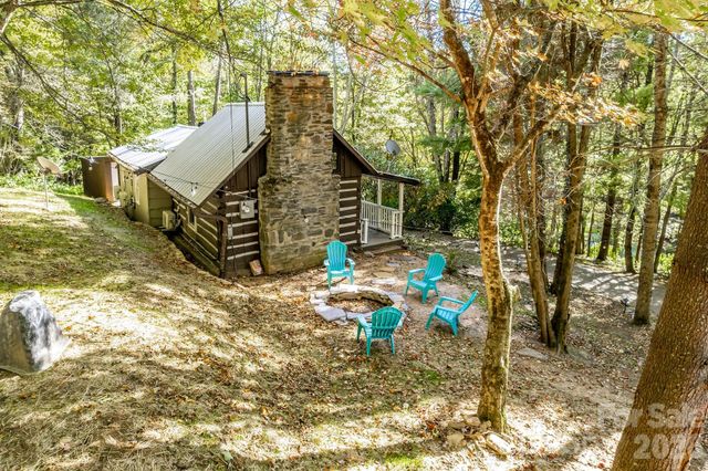 284 Grady Winkler Road, Boone, NC 28607