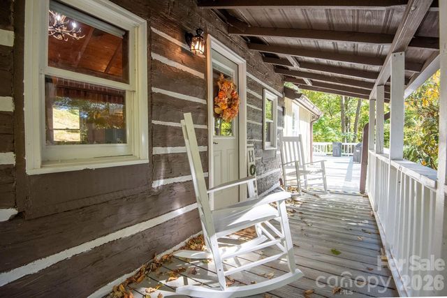 284 Grady Winkler Road, Boone, NC 28607