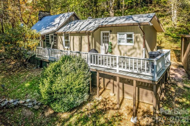 284 Grady Winkler Road, Boone, NC 28607