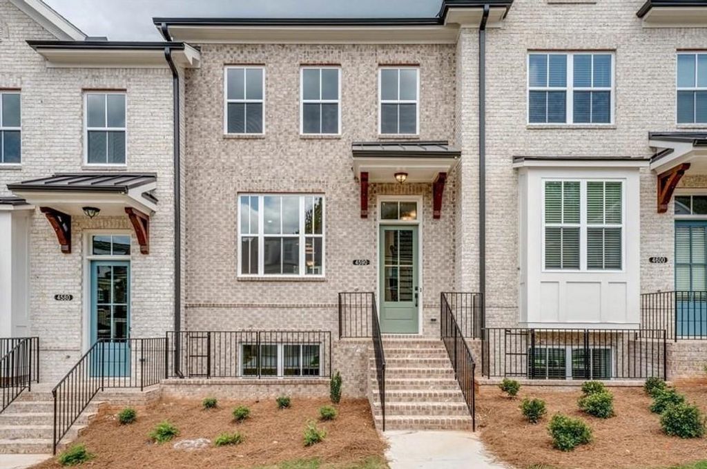 4590 Sims Park Ovlk, Suwanee, GA 30024
