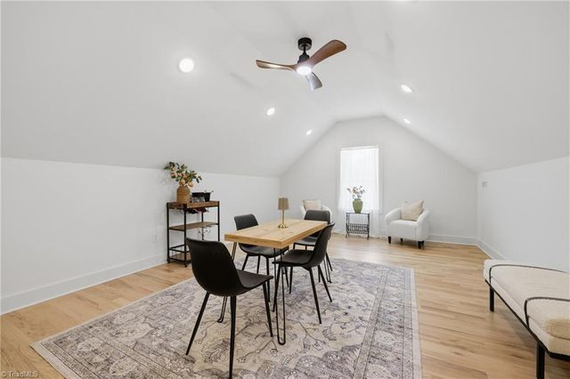 75 2nd Avenue SE, Taylorsville, NC 28681