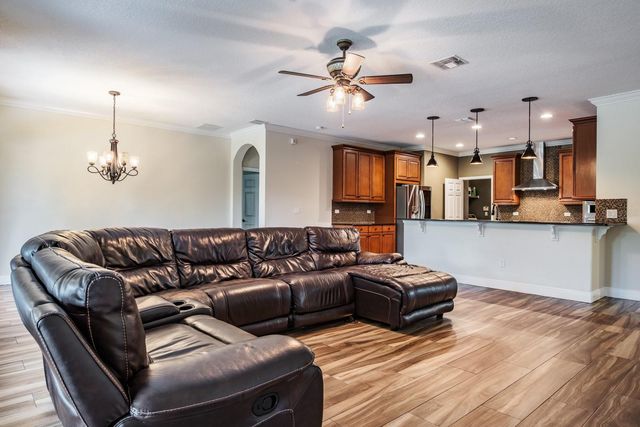 165 MOBBLY BAY DRIVE, Oldsmar, FL 34677