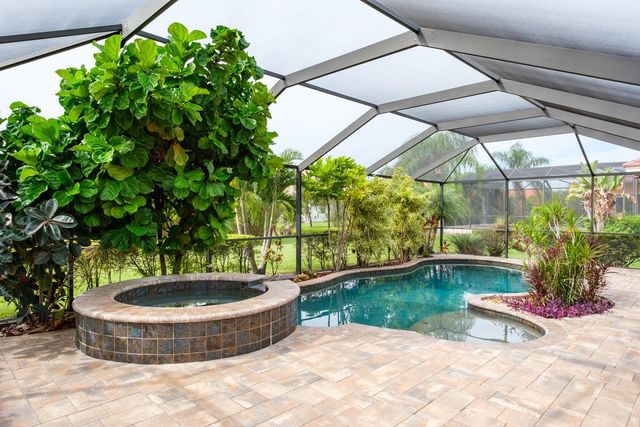 165 MOBBLY BAY DRIVE, Oldsmar, FL 34677