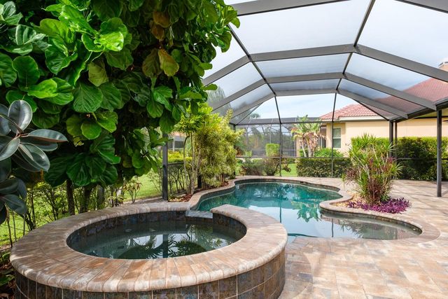 165 MOBBLY BAY DRIVE, Oldsmar, FL 34677