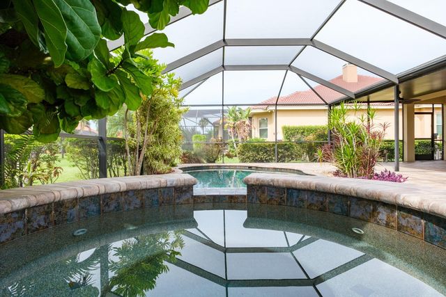 165 MOBBLY BAY DRIVE, Oldsmar, FL 34677