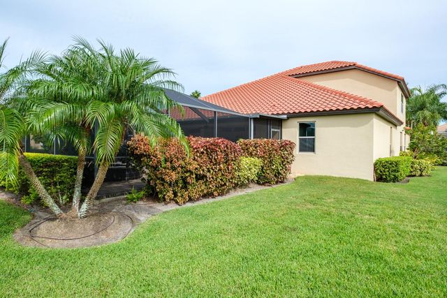 165 MOBBLY BAY DRIVE, Oldsmar, FL 34677