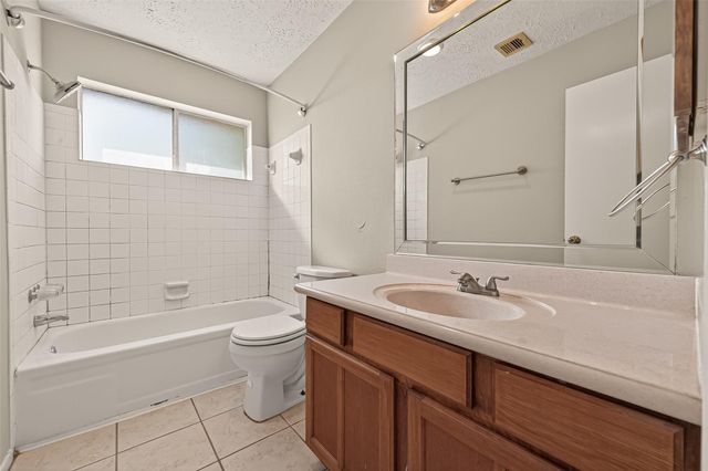 16734 Pebbleglen Drive, Houston, TX 77095