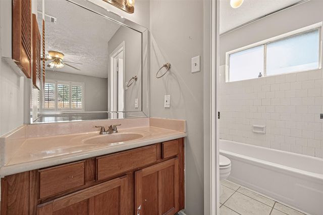 16734 Pebbleglen Drive, Houston, TX 77095