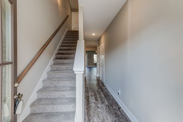 4128 Suntropic Ln, Murfreesboro, TN 37127