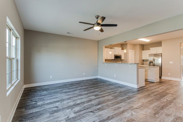 4128 Suntropic Ln, Murfreesboro, TN 37127