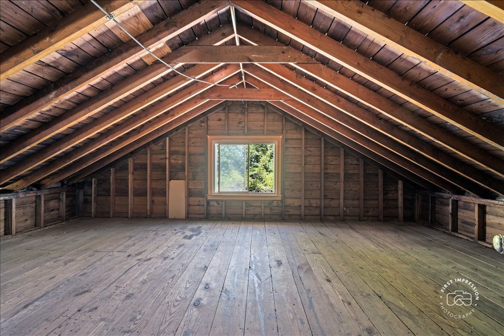 Image 16 of property listing at 285 Forest Avenue, Glen Ellyn, IL 60137