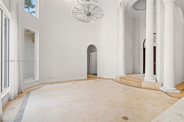 343 Merlin Way, Plantation, FL 33324