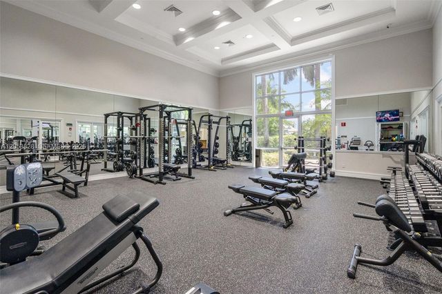 343 Merlin Way, Plantation, FL 33324