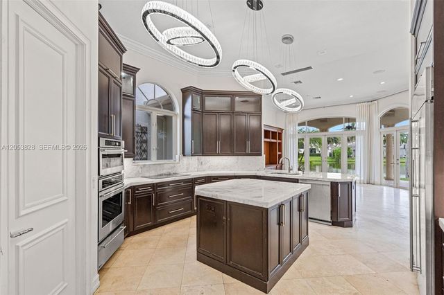 343 Merlin Way, Plantation, FL 33324