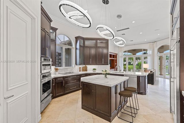 343 Merlin Way, Plantation, FL 33324