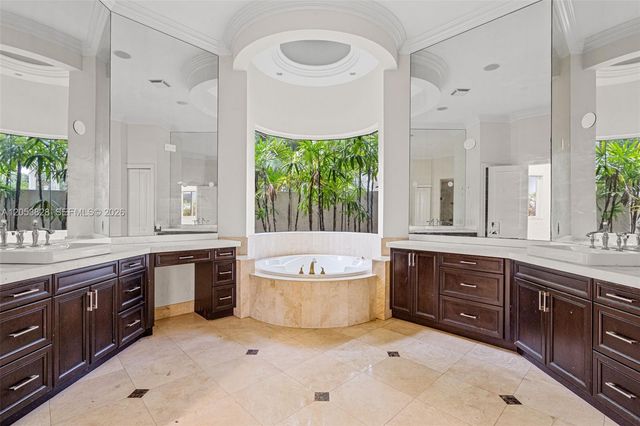 343 Merlin Way, Plantation, FL 33324