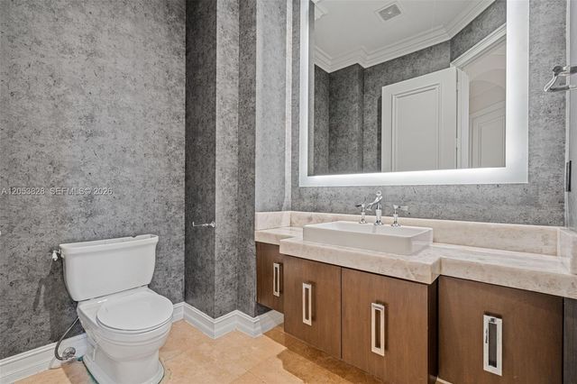 343 Merlin Way, Plantation, FL 33324