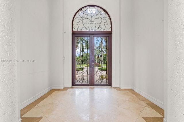 343 Merlin Way, Plantation, FL 33324