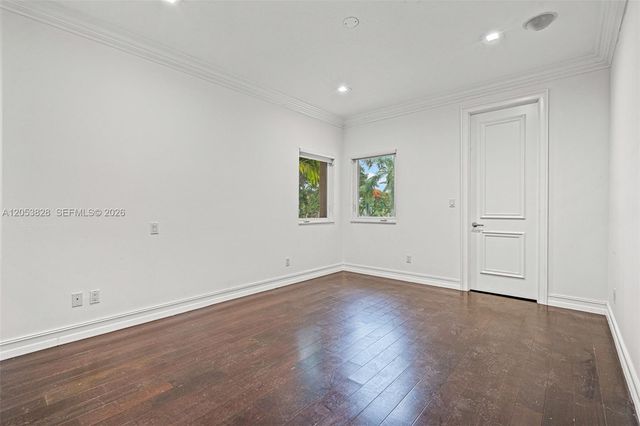 343 Merlin Way, Plantation, FL 33324