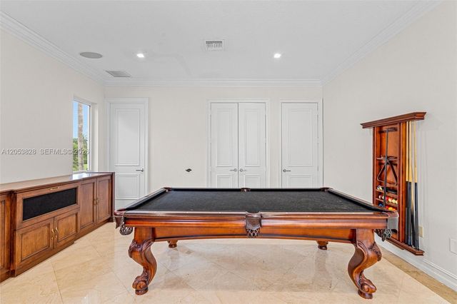343 Merlin Way, Plantation, FL 33324