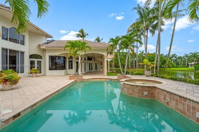 343 Merlin Way, Plantation, FL 33324