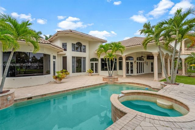 343 Merlin Way, Plantation, FL 33324