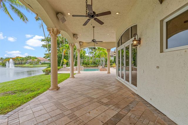 343 Merlin Way, Plantation, FL 33324