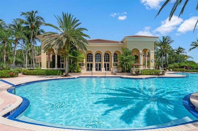343 Merlin Way, Plantation, FL 33324