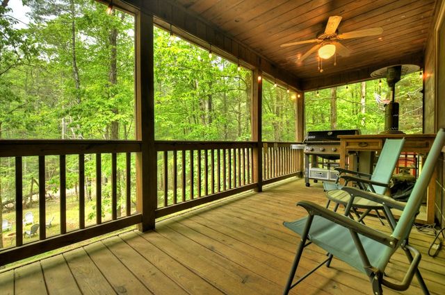 850 Mountain Lake Circle, Blue Ridge, GA 30513