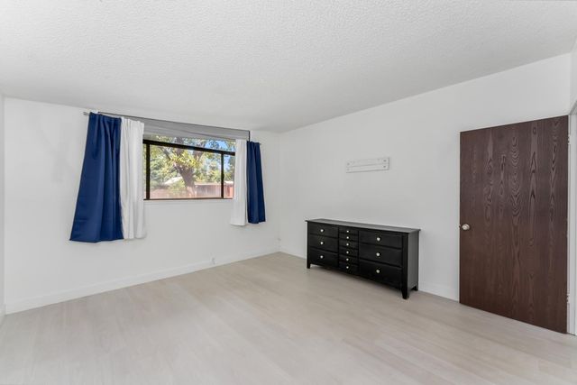 4532 Foster Way, Carmichael, CA 95608