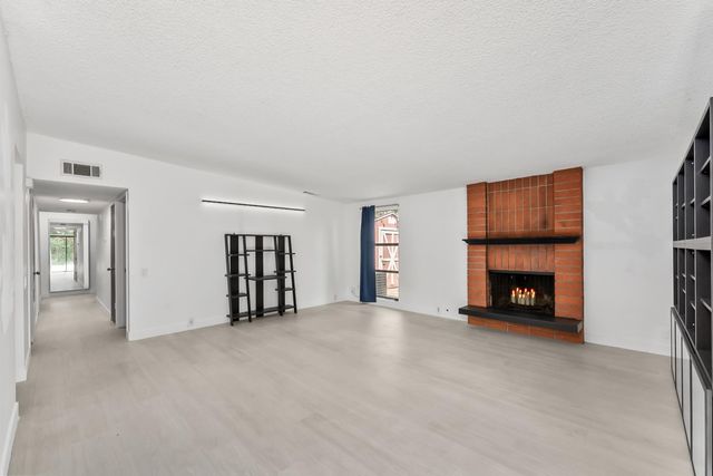 4532 Foster Way, Carmichael, CA 95608