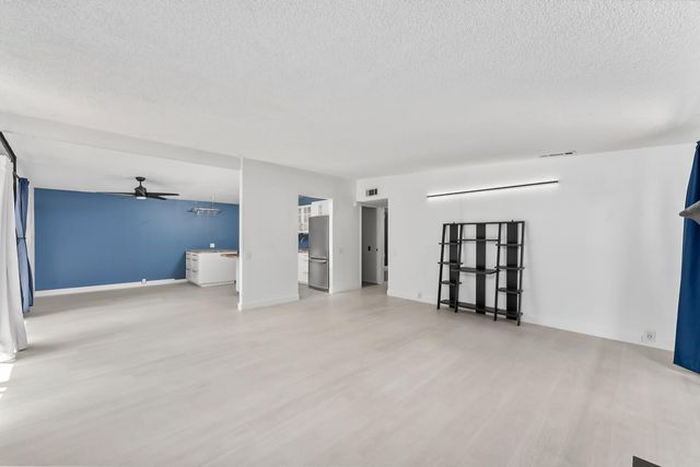 4532 Foster Way, Carmichael, CA 95608