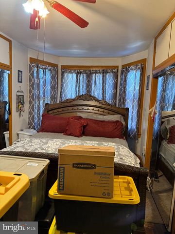 4033 N 12TH ST, Philadelphia, PA 19140