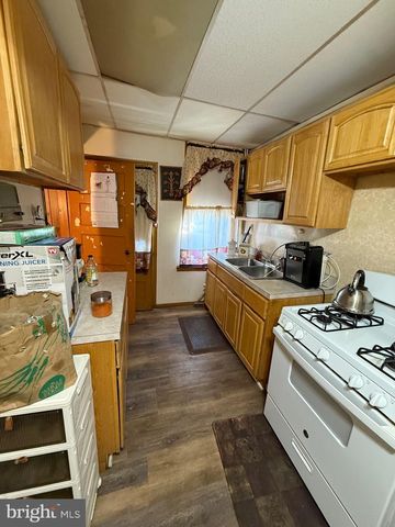 4033 N 12TH ST, Philadelphia, PA 19140