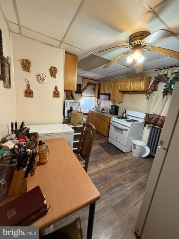 4033 N 12TH ST, Philadelphia, PA 19140