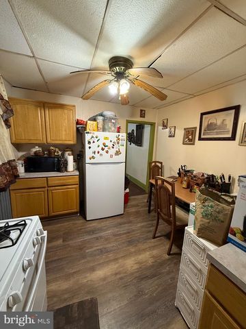 4033 N 12TH ST, Philadelphia, PA 19140