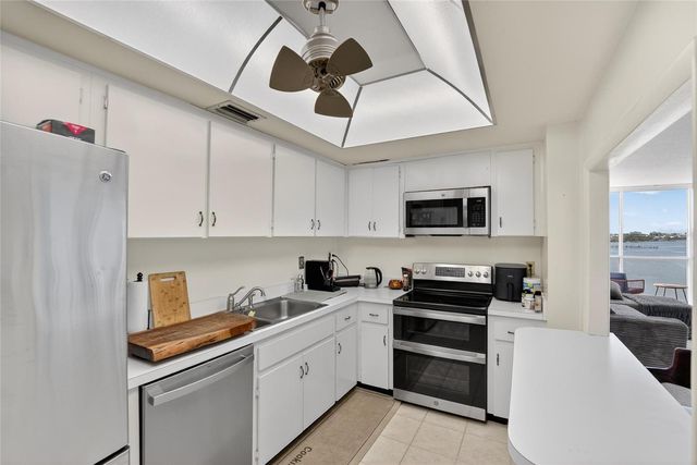 100 PIERCE STREET 703, Clearwater, FL 33756